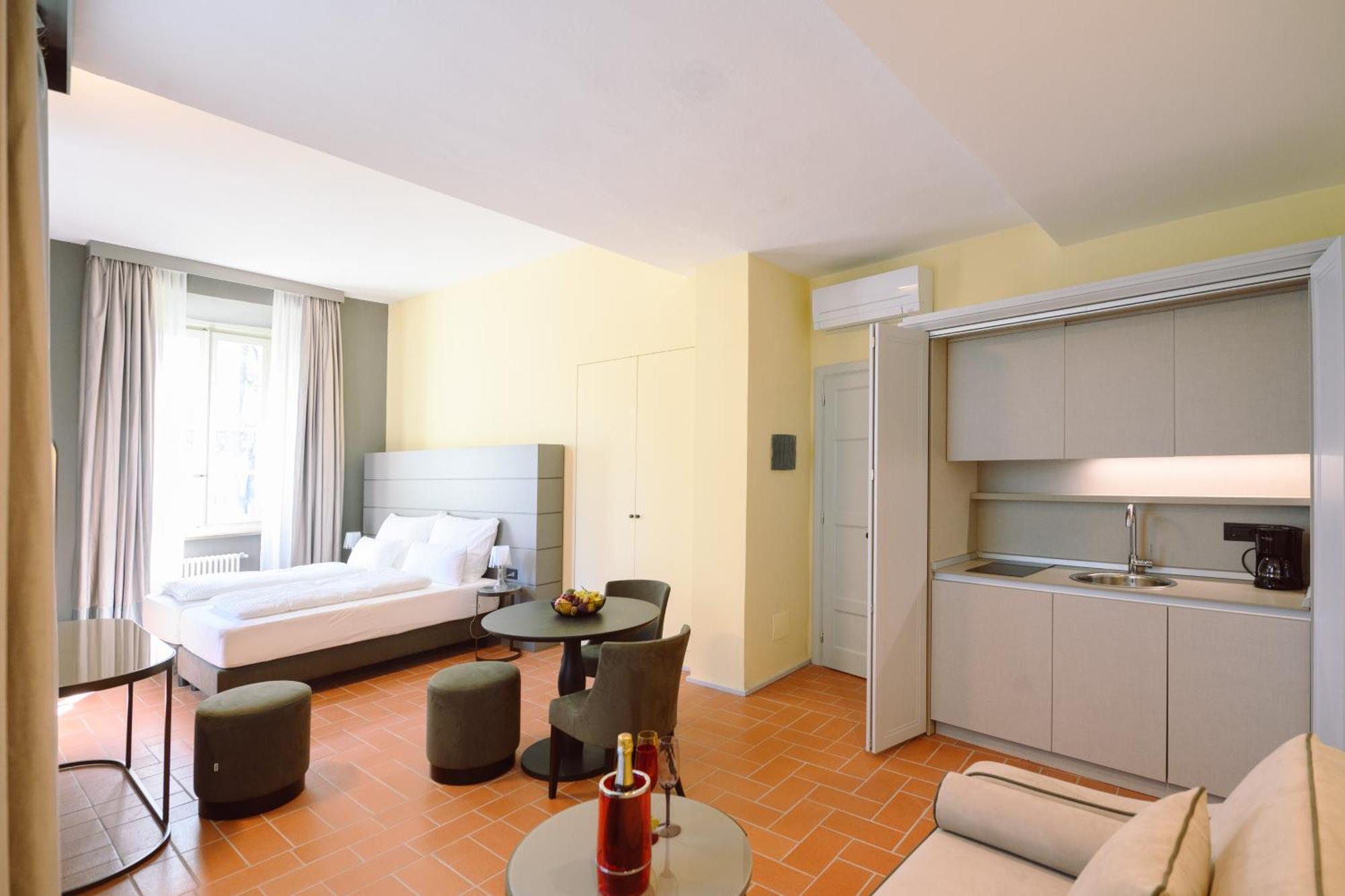Palazzo Froussard B&B And Living Lucca Luaran gambar